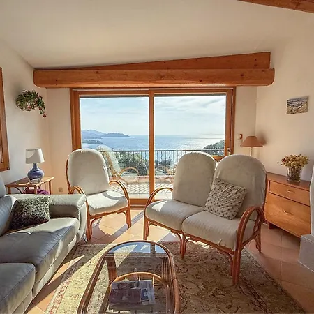 Apartment T3 Pour 4 Personnes, Magnifique Vue Sur La Baie De Saint Clair Le Lavandou