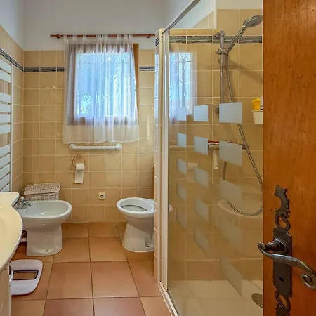 T3 Pour 4 Personnes, Magnifique Vue Sur La Baie De Saint Clair Le Lavandou